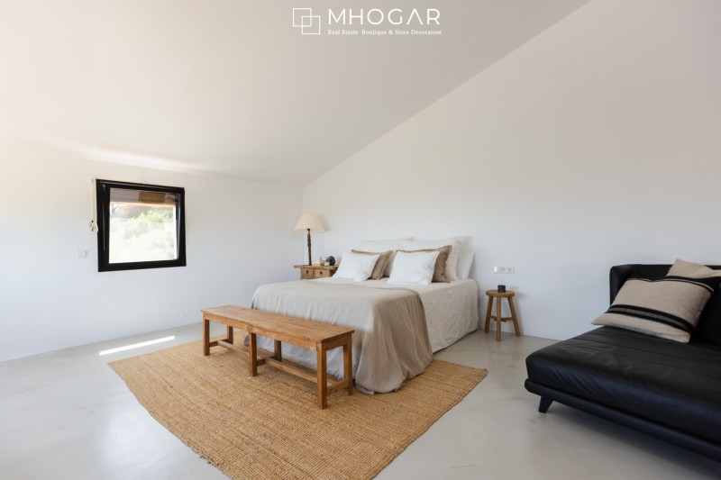  Exclusive Annual Rental - Timeless Design,  Mediterranean Views in La Costa Blanca!